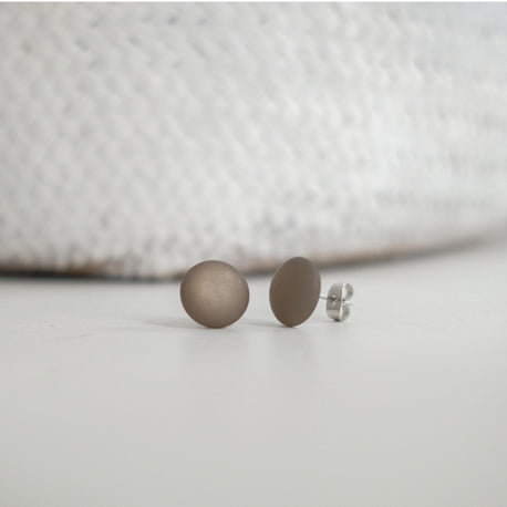 Subtiele kleine oorstekers voor dames - minimalistische en elegante sieraden