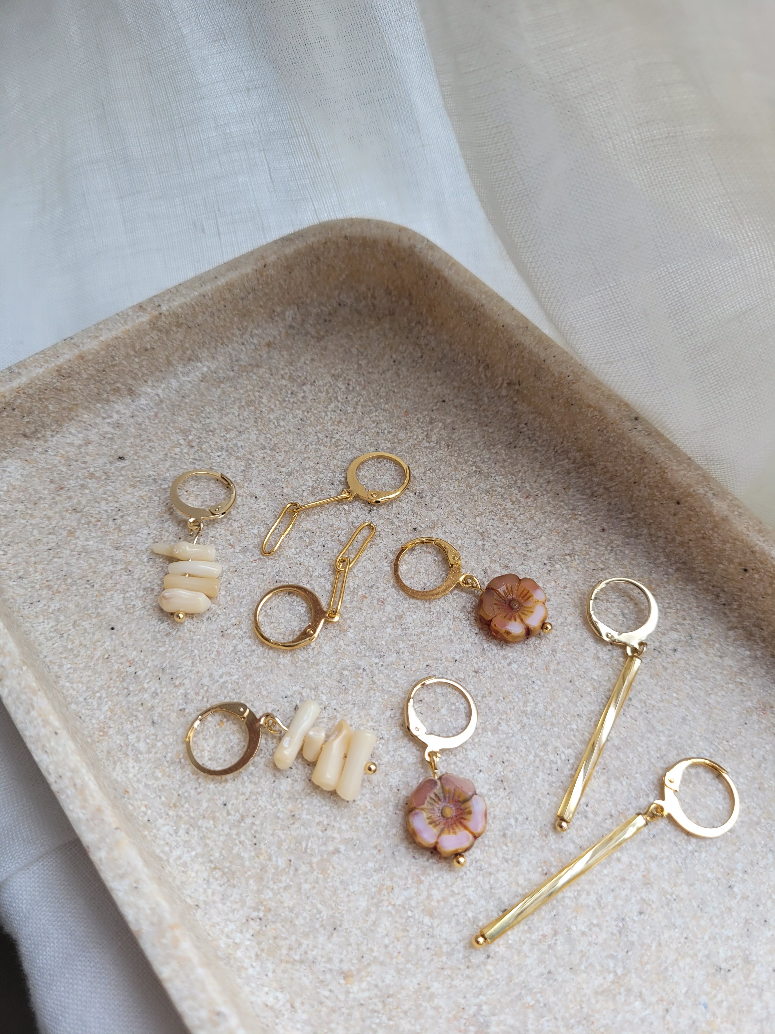 Oorringen huggie | goud | Schakel