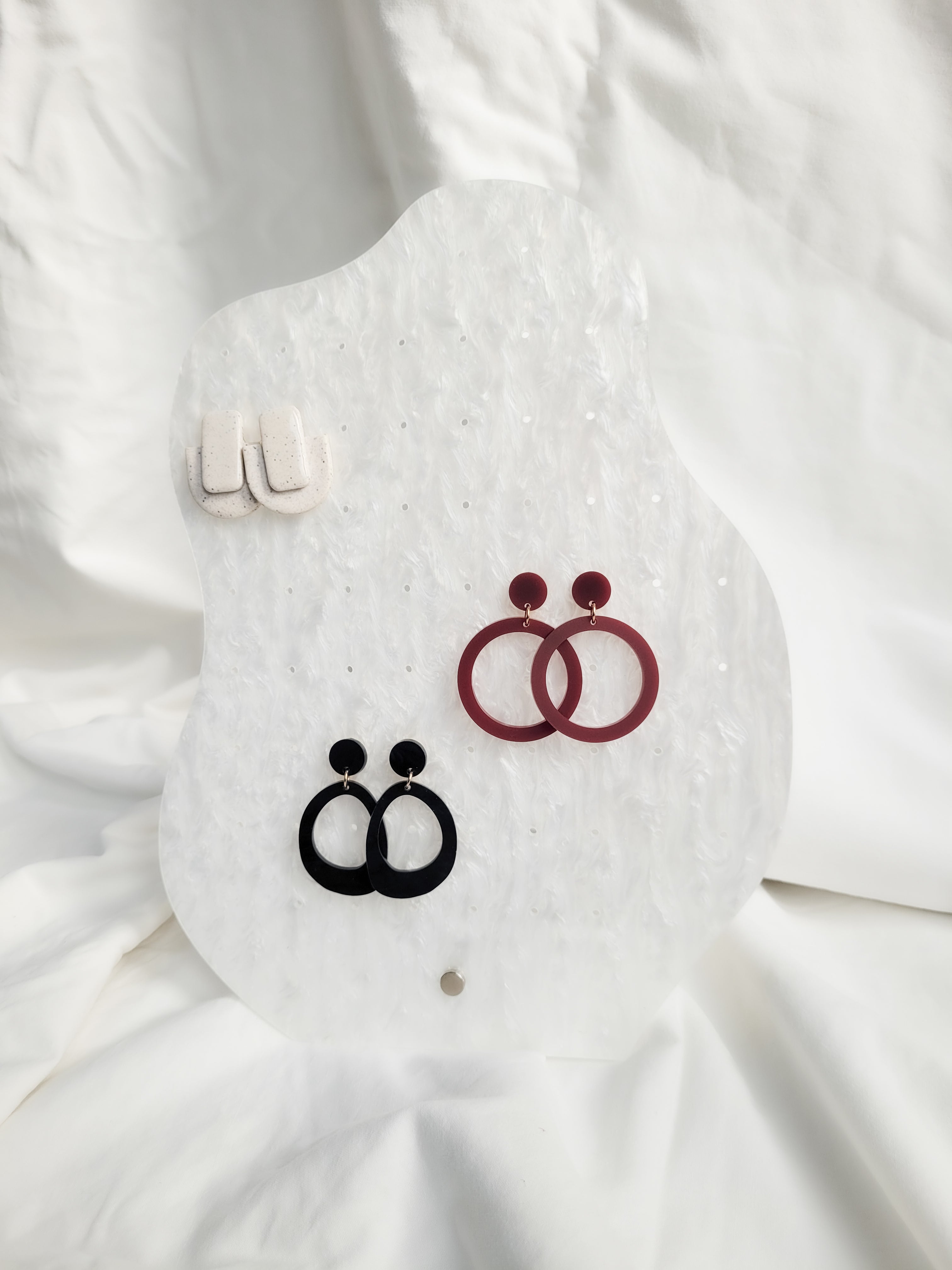 Oorbellen rek | Voor stekertjes | Organisch | Wit