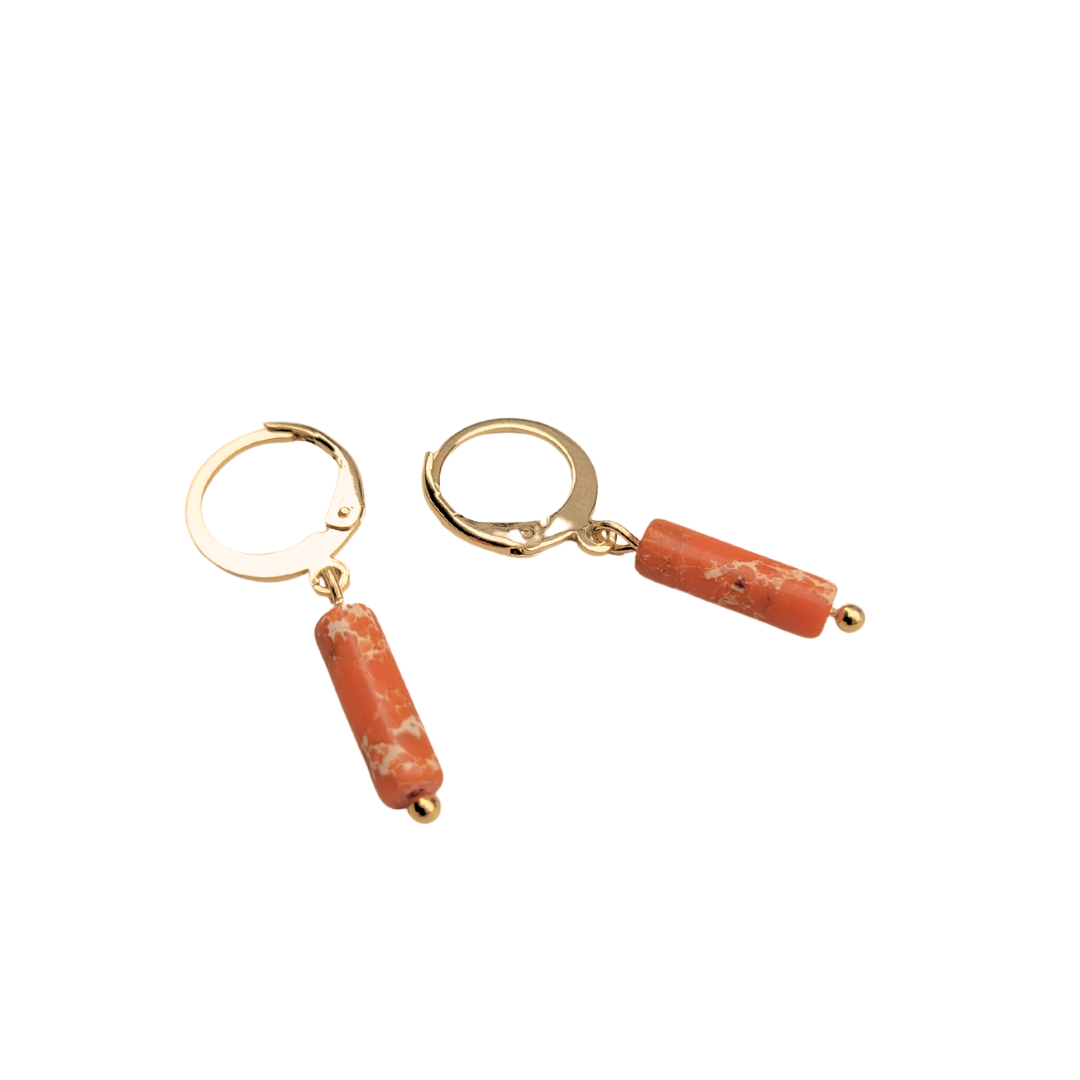 Oorringen huggie | goud of zilver | Marble tube