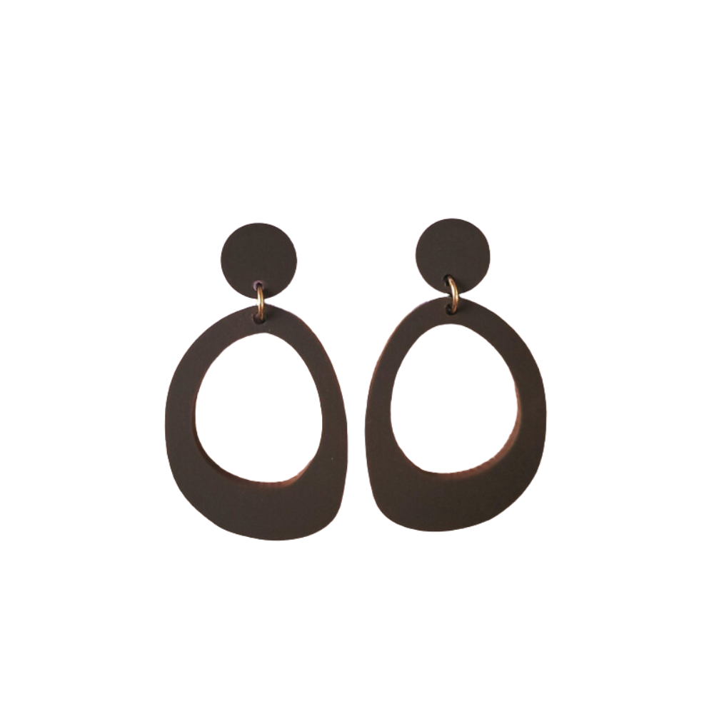 donkerbruine statement oorbellen arwen, mat, lichtgewicht, uniek en handgemaakt voor dames
