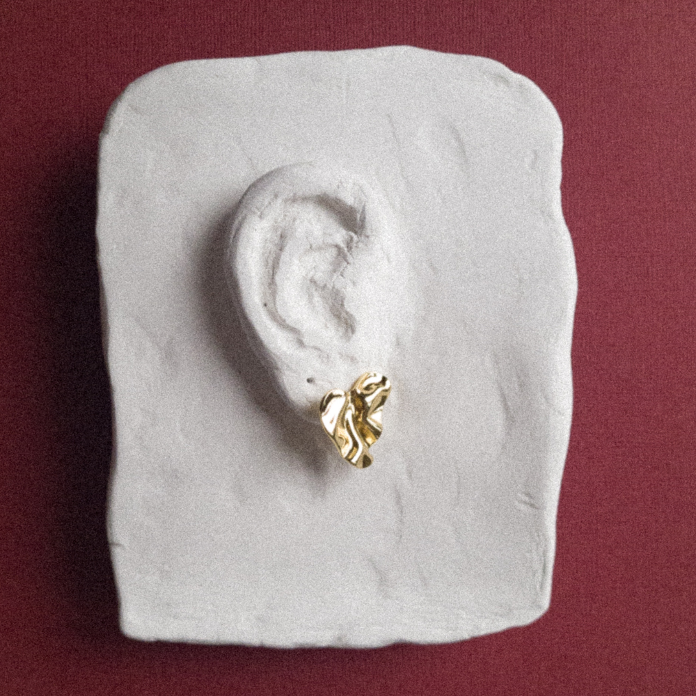 Gouden oorbellen hartjes wavy