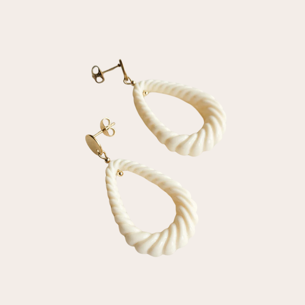 Kleine druppel oorbellen | Floortje TWISTED XS