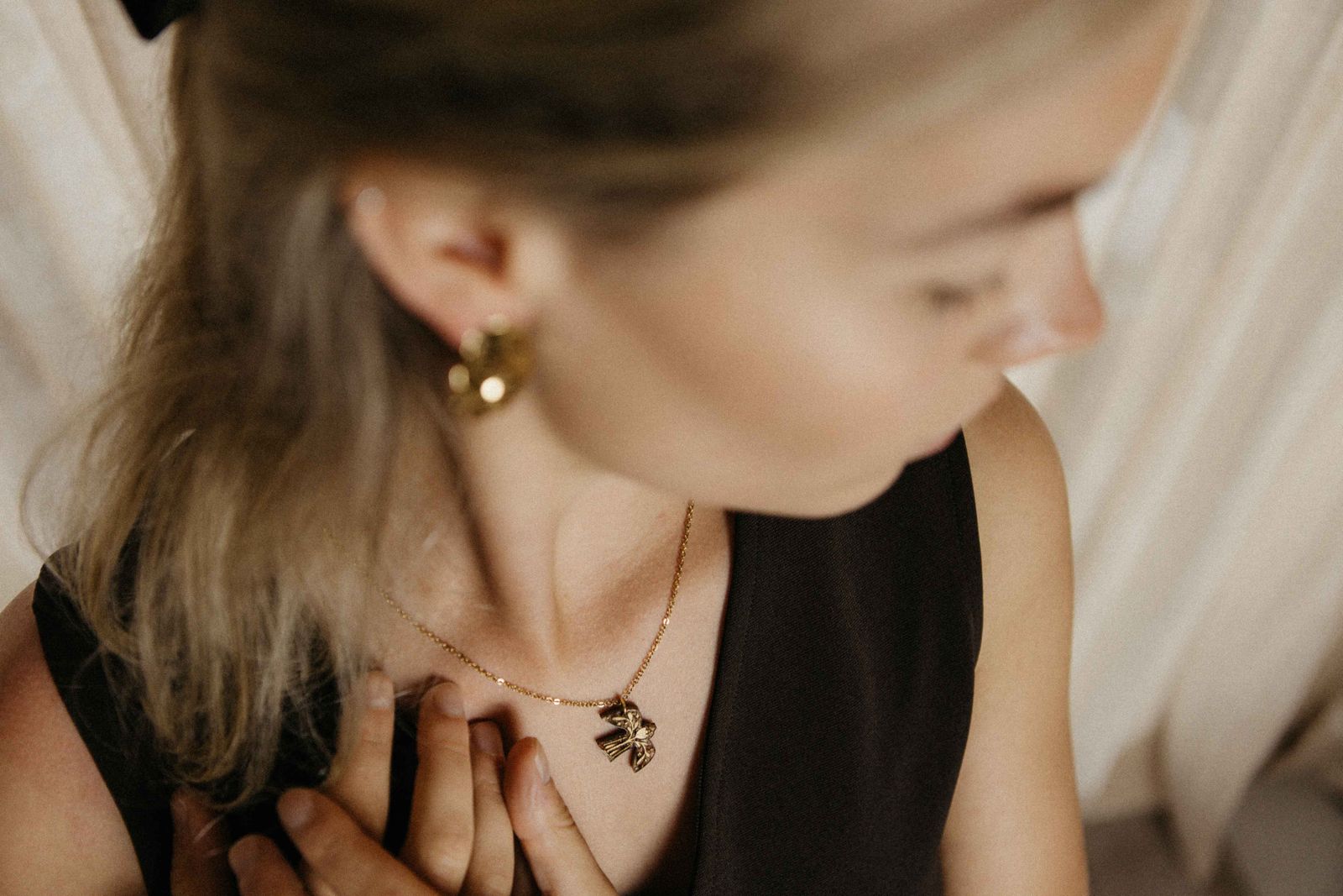 Ketting Kijk naar de Vogels – ivoor en bruin marble