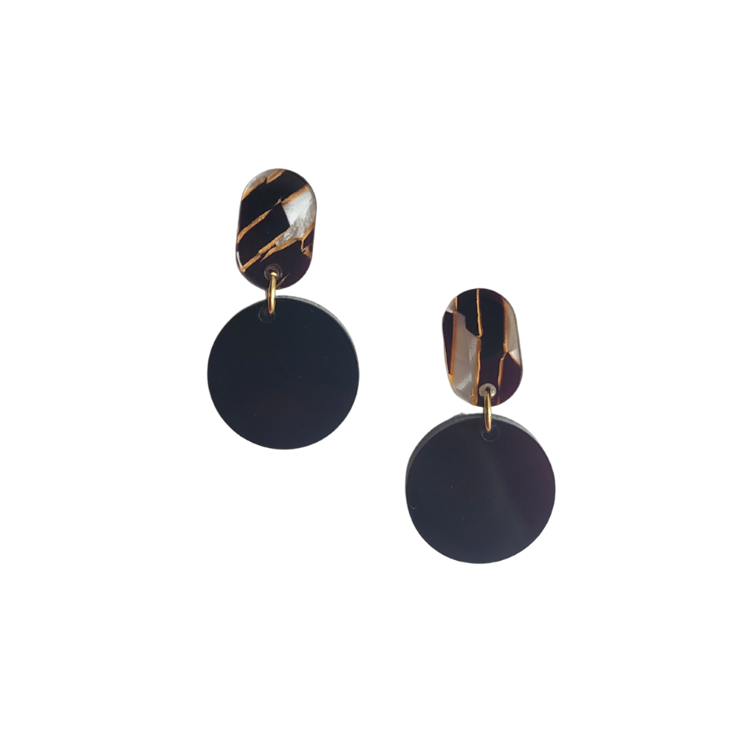 Kleine oorstekers rond | Vieve | zwart en wit