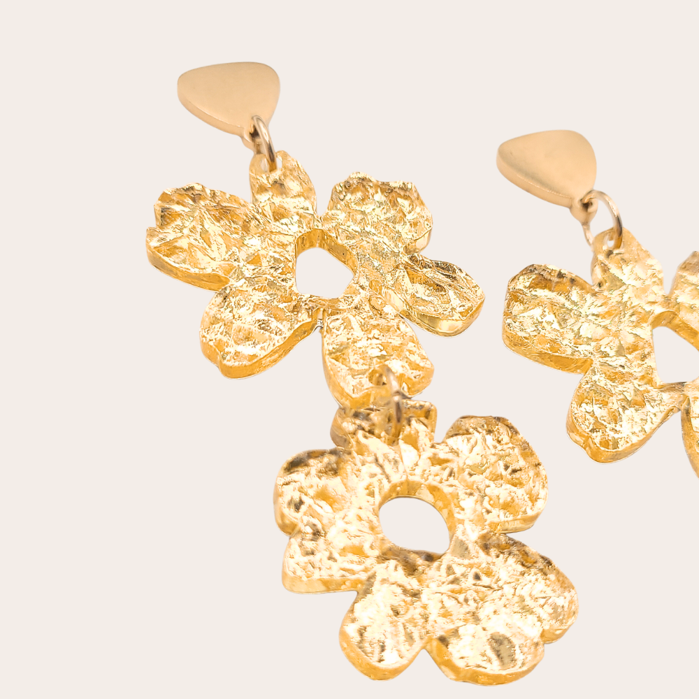 Bloemen oorbellen organisch (alleen in goud)