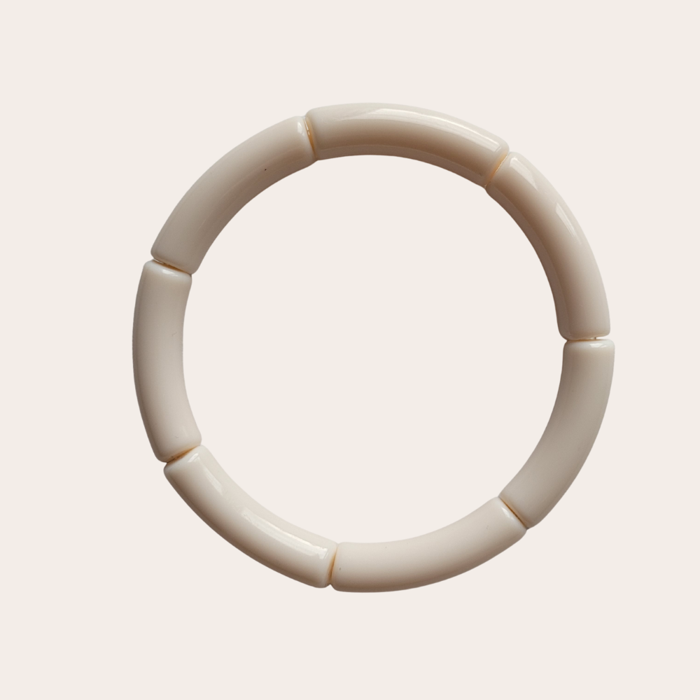 statement armband voor een trendy outfit